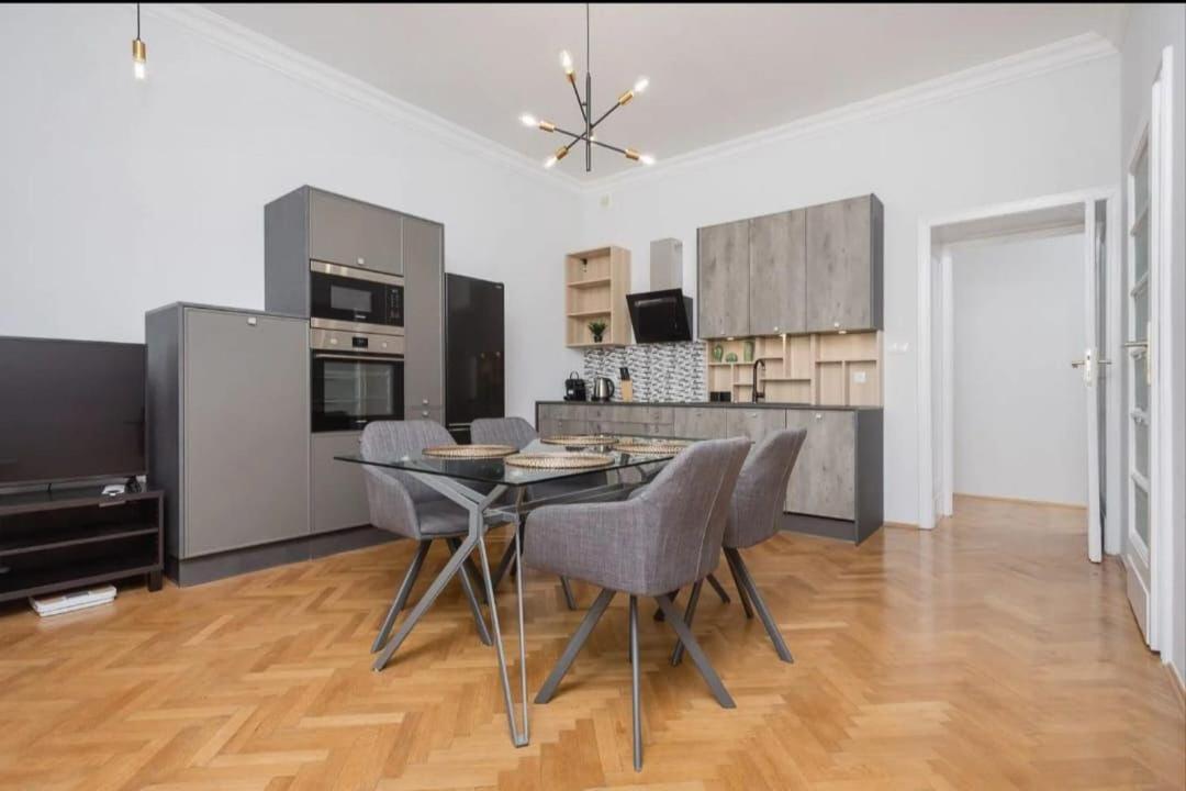 Malila Premium Cracow Rtm Zbigniewa Dunin Wasowicza#4 Apartamento