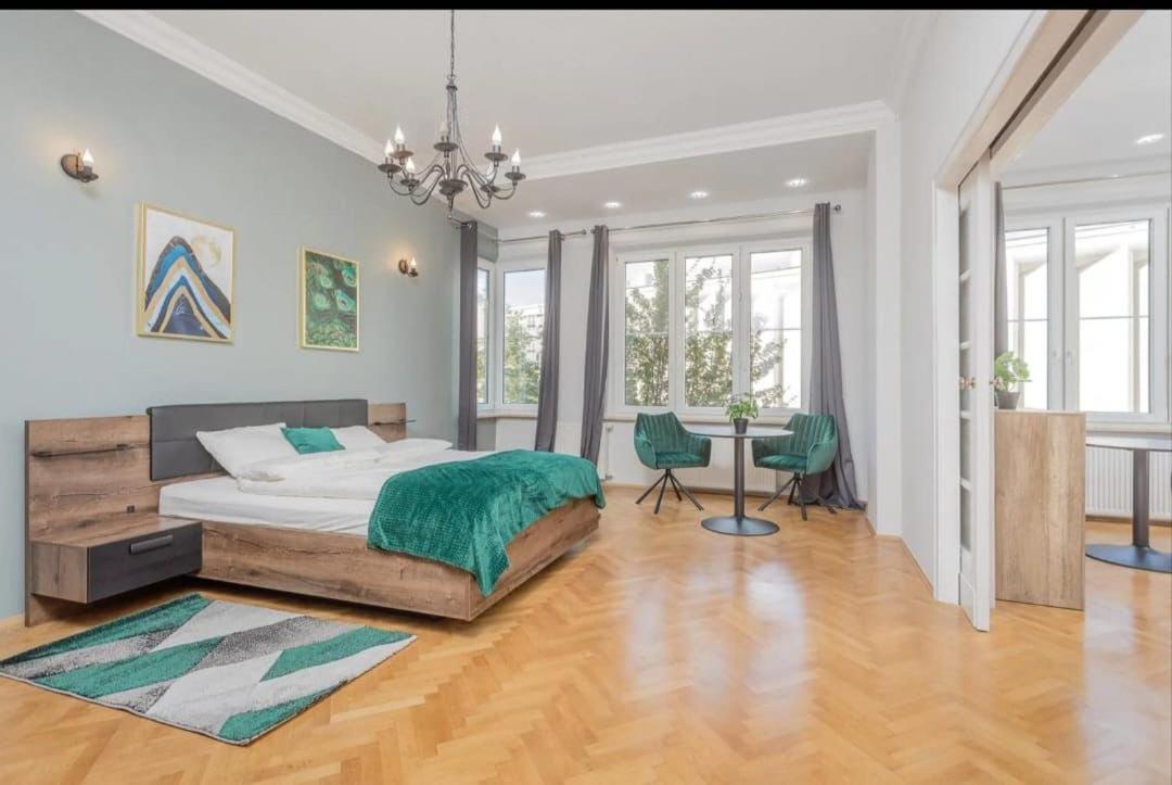 Malila Premium Cracow Rtm Zbigniewa Dunin Wasowicza#4 * Krakov